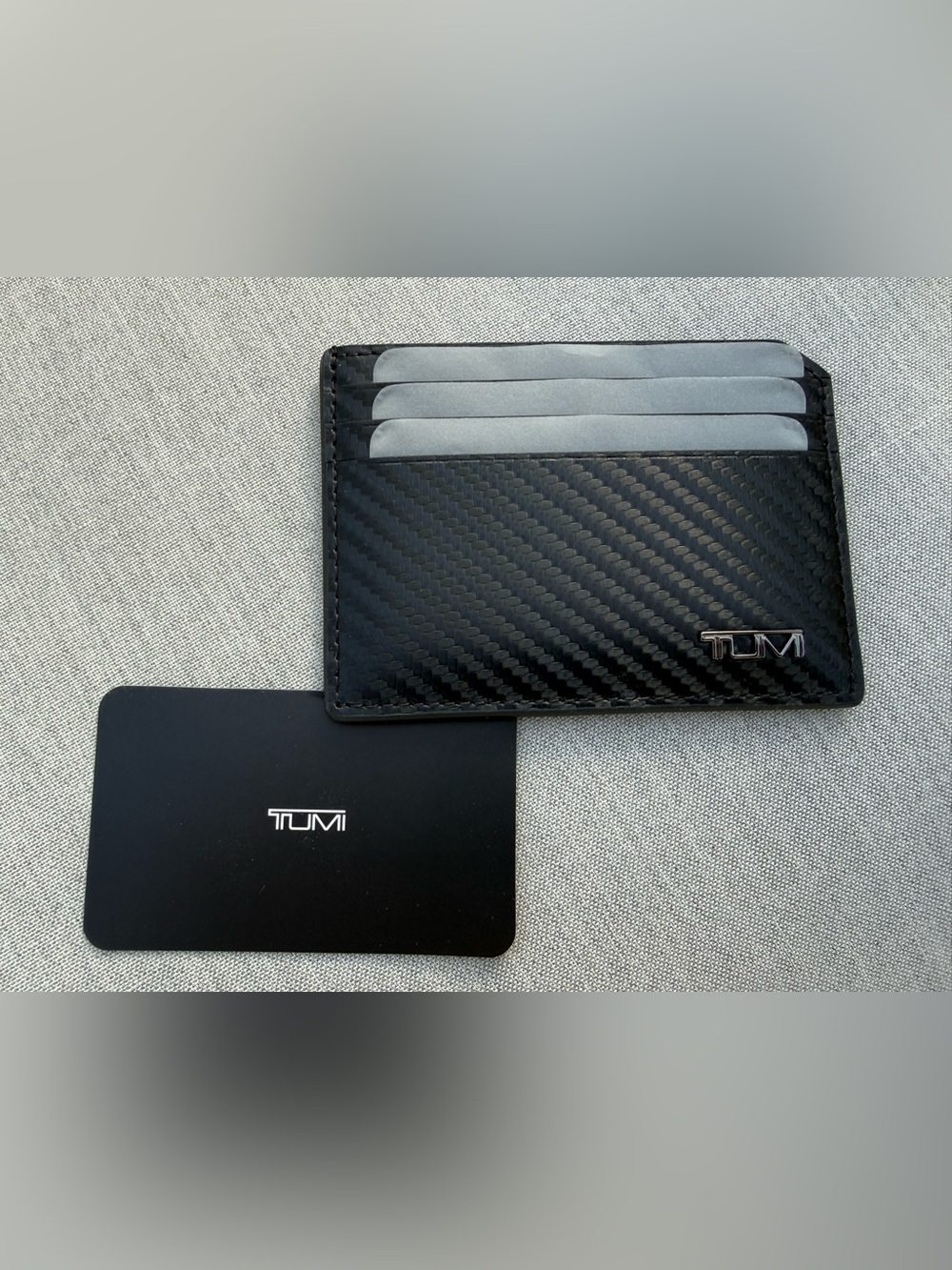 NEW Tumi Slim Card Case - 6 slot - Wallet - ALL CARBON FIBER
